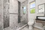 115 Saint Charles - Photo 20