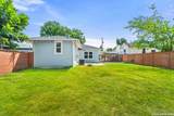 115 Saint Charles - Photo 23