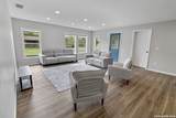 1404 Comitas St - Photo 7