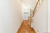 18 Court Cir - Photo 10