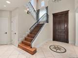 557 Apex Avenue - Photo 9