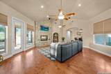 10319 Oak Forest - Photo 13