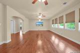 10319 Oak Forest - Photo 35