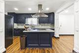 302 Redcliff - Photo 3