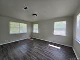 8251 Fm 2673 - Photo 18