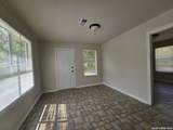 8251 Fm 2673 - Photo 19
