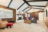5819 Dean Martin St - Photo 2