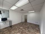 9809 Mccullough Ave - Photo 16
