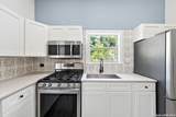435 Belmont - Photo 10