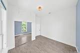 435 Belmont - Photo 15