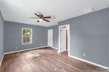 146 Roslyn Ave - Photo 7