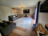 419 Clover - Photo 6