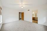 415 Albany - Photo 17