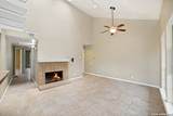 8633 Datapoint Dr - Photo 4