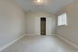 1932 Huisache Ave - Photo 15