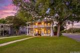 695 Comal Ave - Photo 2