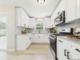 447 Rampart - Photo 16