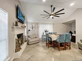 1103 Hidalgo St - Photo 18