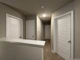 2075 Silver Oaks Dr - Photo 17
