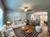 2075 Silver Oaks Dr - Photo 2