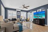 343 Gramercy Pl - Photo 15