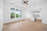 1801 Chateau - Photo 16