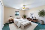 5745 Fm 471 N - Photo 8