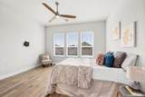 1079 Aidenbaum - Photo 18