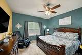 711 Oakwood Way - Photo 15
