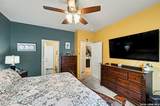 711 Oakwood Way - Photo 16
