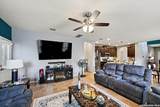 711 Oakwood Way - Photo 4