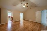 25811 Green River Dr - Photo 23
