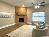 1513 Preston Dr - Photo 2
