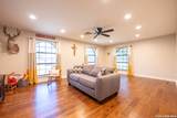 580 Fm 1332 - Photo 21