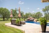 580 Fm 1332 - Photo 30