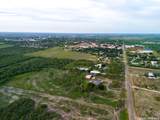 580 Fm 1332 - Photo 34