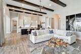 643 Menger Spgs - Photo 11