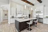 643 Menger Spgs - Photo 12