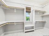 1238 Sleepy Hollow Ln - Photo 38