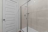 9951 Chavaneaux Lndg - Photo 13