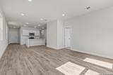 9951 Chavaneaux Lndg - Photo 9