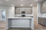 9946 Chavaneaux Lndg - Photo 7