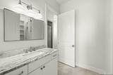 2004 Crown View Dr - Photo 37