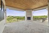2004 Crown View Dr - Photo 43