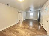 621 Elmendorf - Photo 3