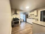 621 Elmendorf - Photo 5