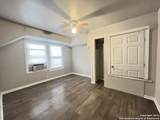 621 Elmendorf - Photo 8
