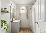 2033 19th St - Photo 7