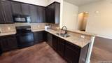 708 Saengerhalle Rd - Photo 7