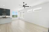 20675 Huebner Rd - Photo 8